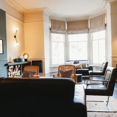 Vara Hotel 4*